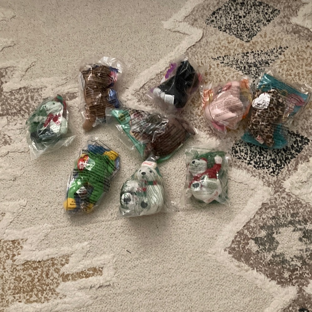 Lot of small plushies